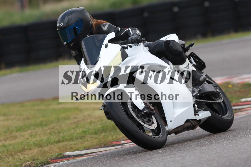 Archiv-2022/13 25.04.2022 Plüss Moto Sport ADR/Freies Fahren/16